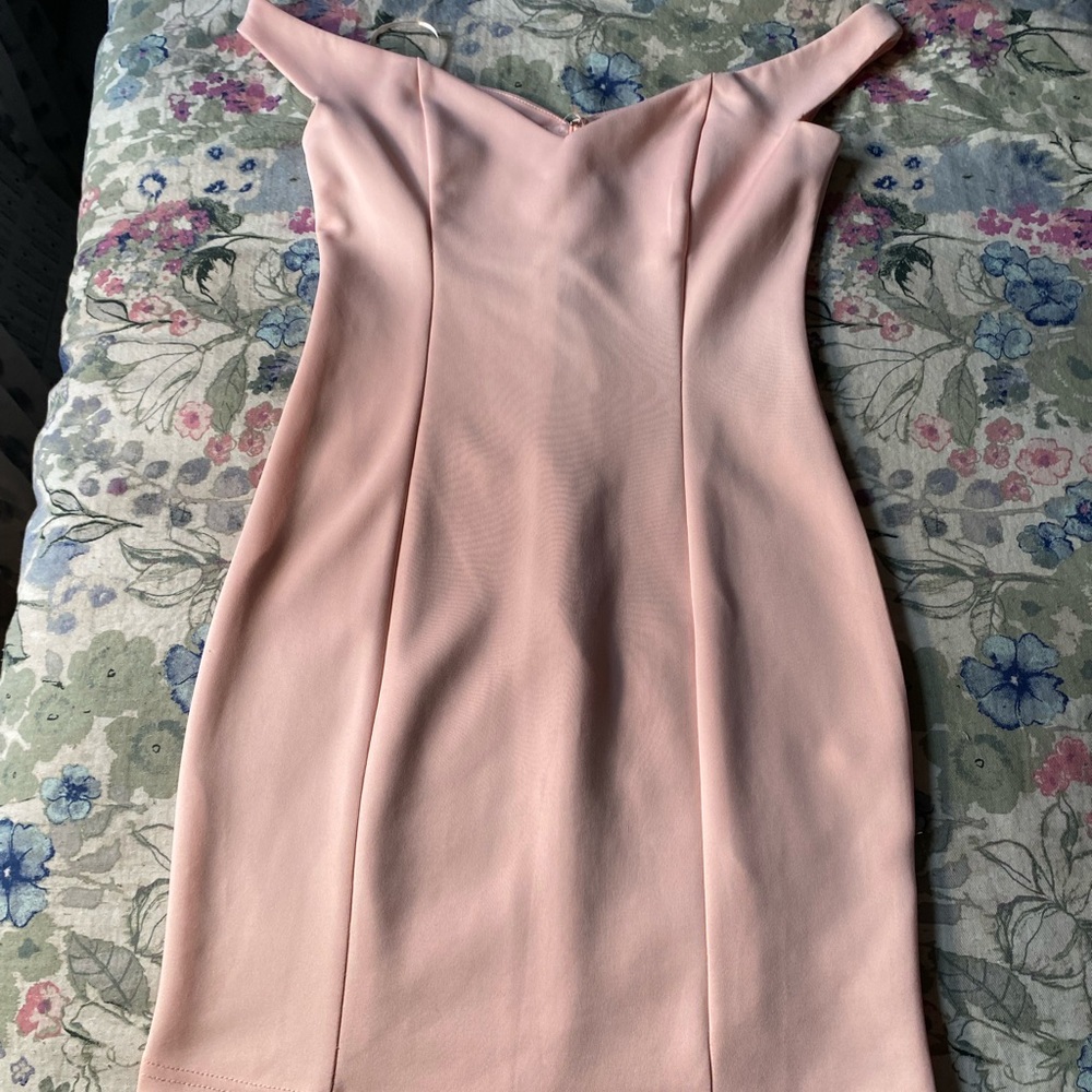 Pale pink Tobi dress size Small
